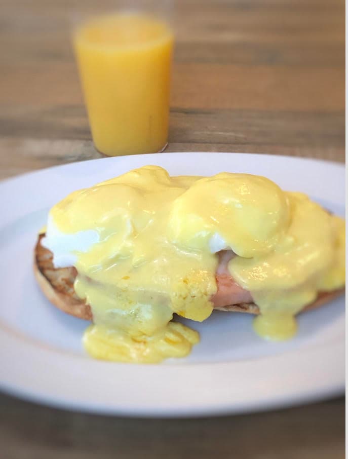 Eggs Benedict